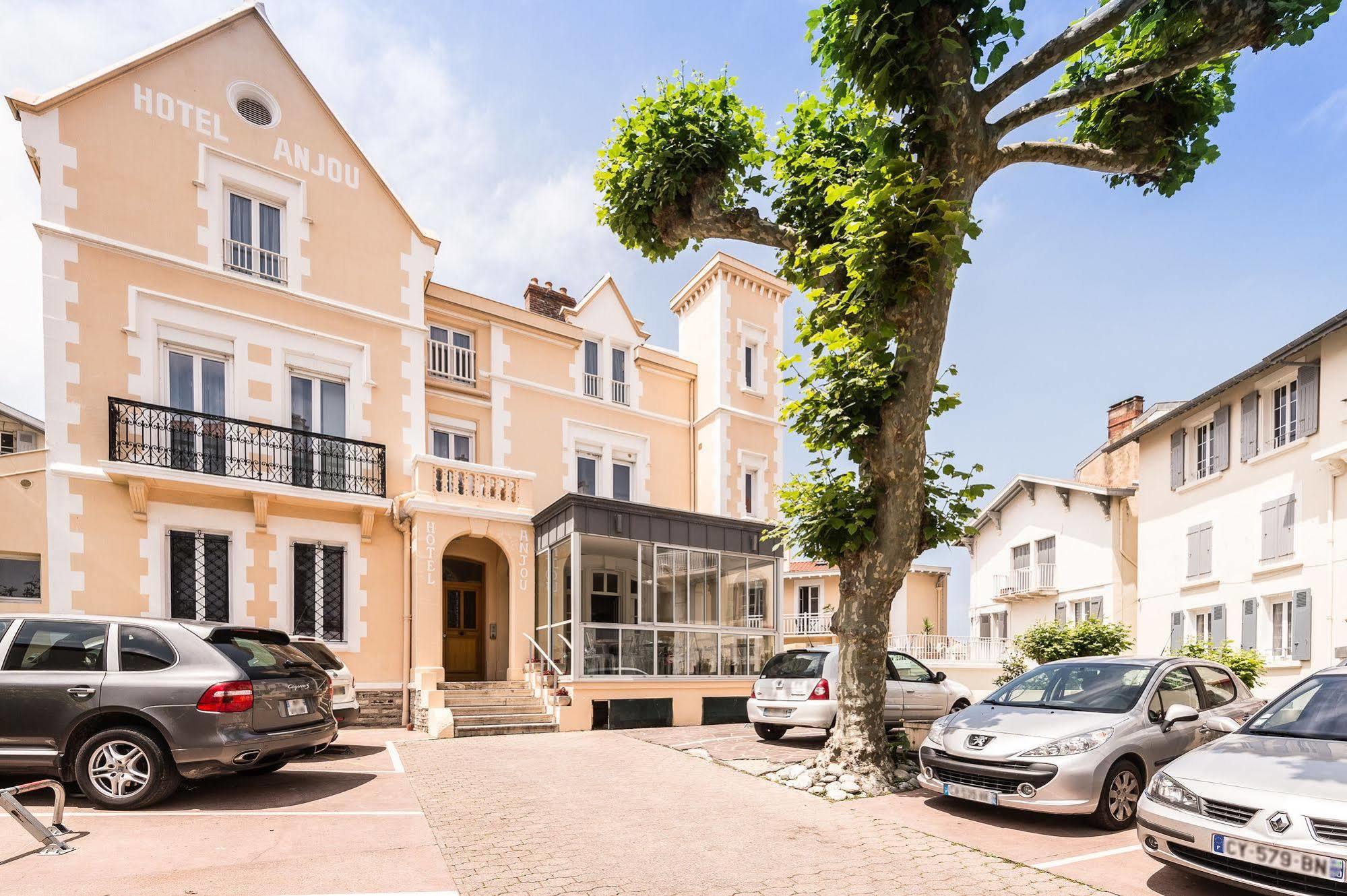 Alfred Hotels Les Halles - Ex Hotel Anjou Biarriz Exterior foto